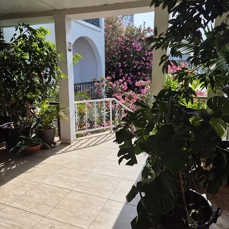 Myriama Apartment *